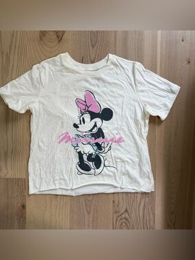 Minnie Graphic Tee - White with Pink Bow